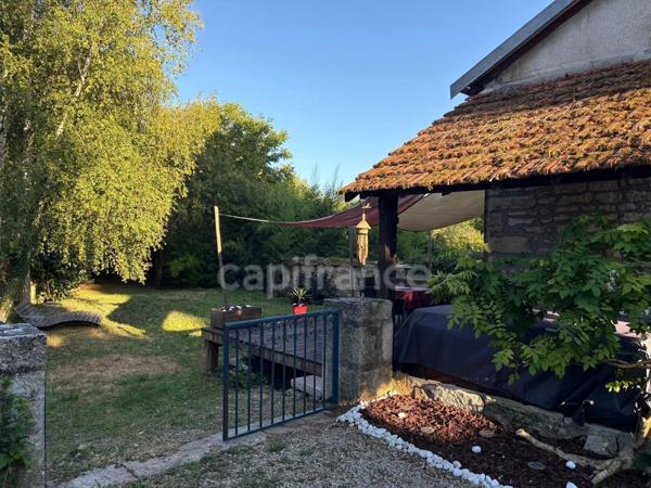 🏡 Coup de cœur – Maison en pierre rénovée avec charme et authenticité