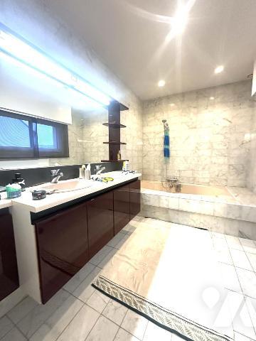 maison 142 m² avec piscine