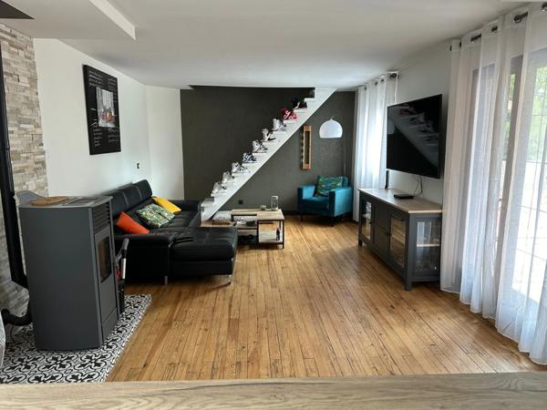 Dpt Hautes Pyrénées (65), à vendre TARBES maison P6