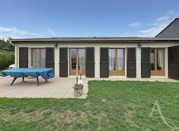 Maison Mantes La Ville de plain pieds 4 chambres et 460m² de terrain