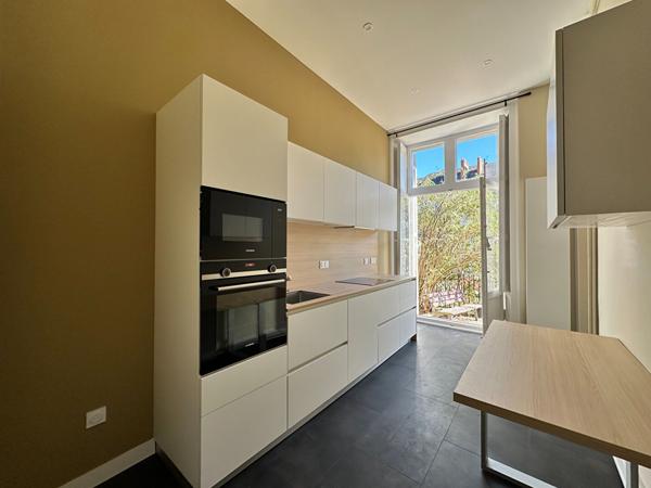 Location appartement Nantes : 2 950 € - AJP Immobilier Nantes Jouzel