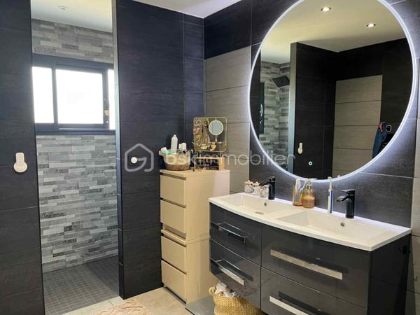 Maison contemporaine de 121 m²