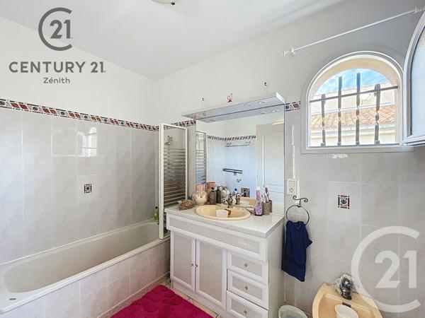 Maison à vendre  5 pièces - 123 m2 LE BARCARES - 66