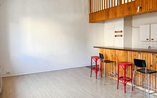 Appartement à vendre    2 pièces • 80 m2 Lyon 7