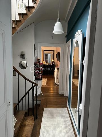 Demeure de 180,75 m²