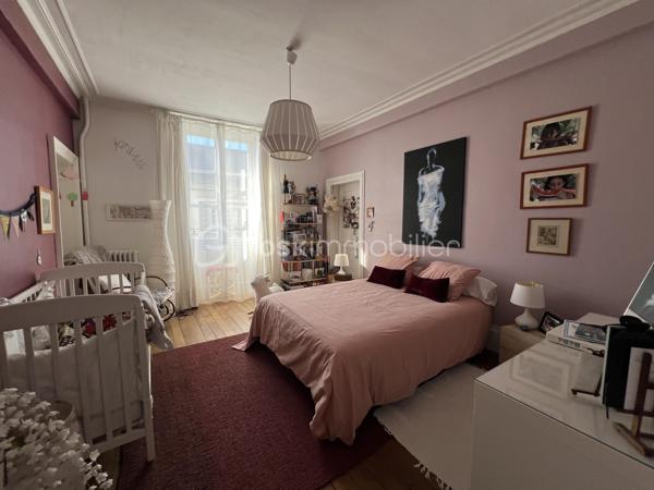 Demeure de 180,75 m²