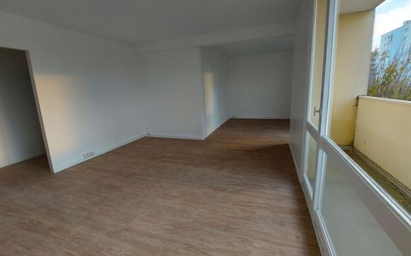 Appartement à louer    3 pièces • 69,16 m2 Saint-Quentin