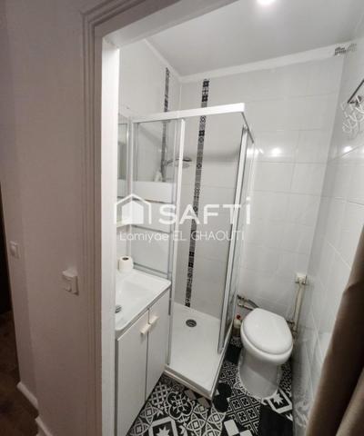 Restaurant en ANGLE + 3 CHAMBRES Airbnb au 1er