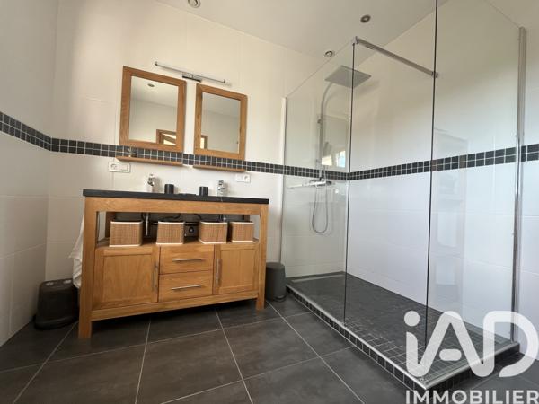 Maison à vendre 10 pièces 370 m² Forcalquier