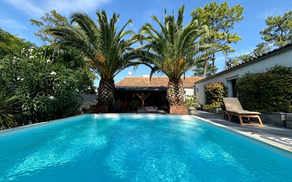 Maison à vendre    6 pièces •  Breuillet