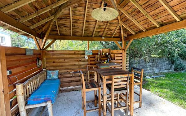 Maison à vendre    6 pièces •  Breuillet