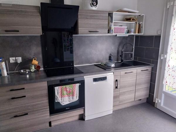 Maison à louer à Pont-Audemer dans l'Eure (27500), ref : 065/285   
TOURVILLE SUR PONT AUDEMER - Centre ville