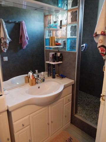 Maison à louer à Pont-Audemer dans l'Eure (27500), ref : 065/285   
TOURVILLE SUR PONT AUDEMER - Centre ville