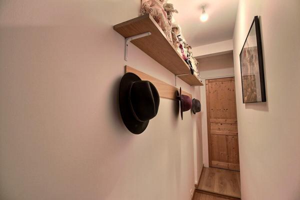 Maison Massy 106 m² environ édifiée sur terrain de 306 m² garage, remise et cave