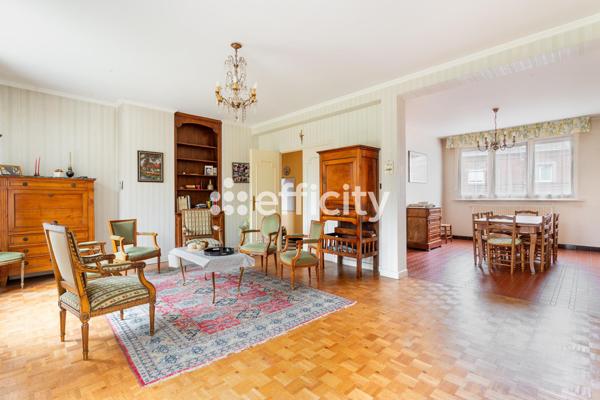 Maison 12 pièces - 240 m² Exclusivité efficity