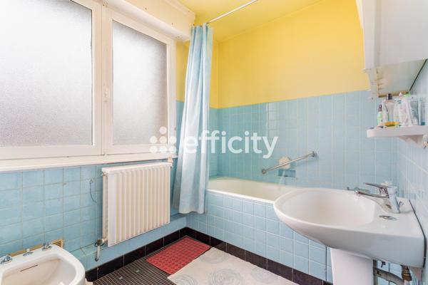 Maison 12 pièces - 240 m² Exclusivité efficity