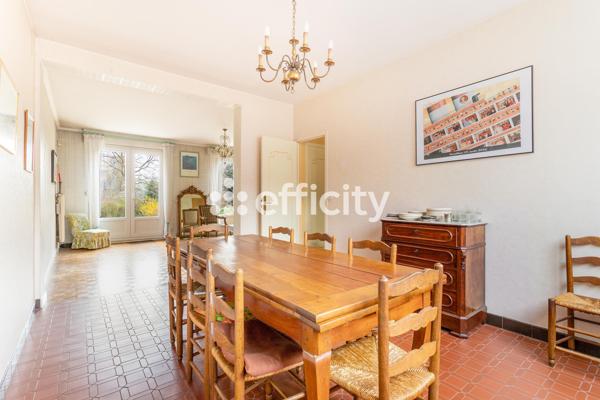 Maison 12 pièces - 240 m² Exclusivité efficity