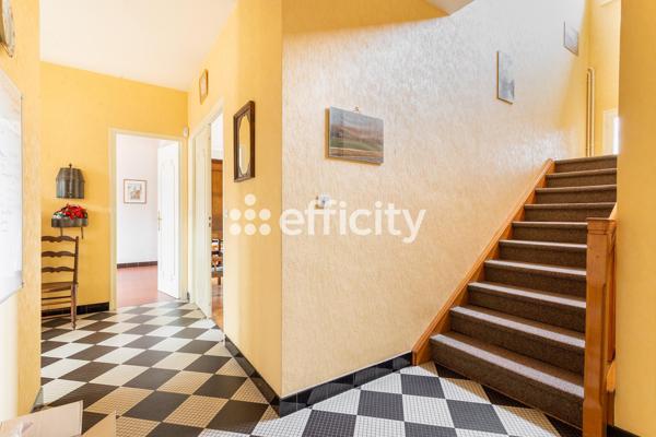 Maison 12 pièces - 240 m² Exclusivité efficity