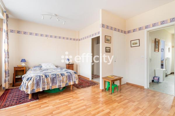 Maison 12 pièces - 240 m² Exclusivité efficity