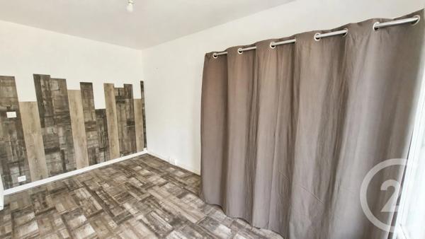 Appartement T4 à vendre  4 pièces - 81,92 m 2   BERNAY  - 27