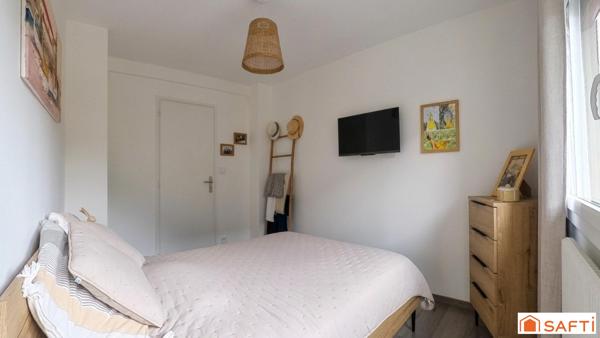 SUPERBE T3 RÉNOVÉ DE 67 m² — DOMAINE BARNAVE