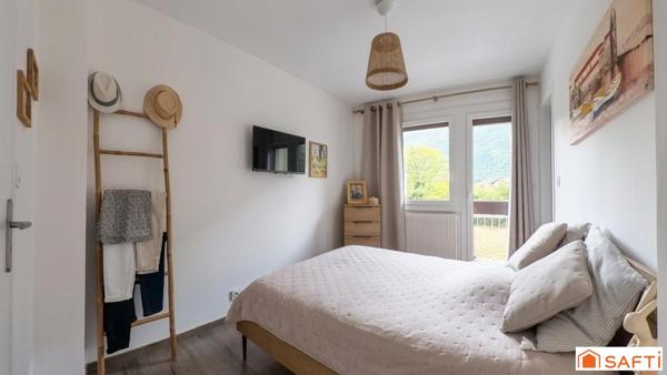 SUPERBE T3 RÉNOVÉ DE 67 m² — DOMAINE BARNAVE