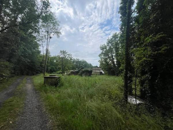 Terrain à bâtir Saint-Selve Sarransot 814m² - LIBRE DE CONSTRUCTEUR