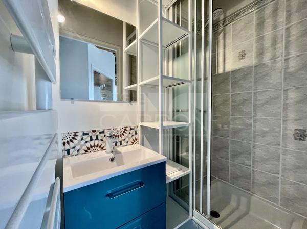 APPARTEMENT T2 A LOUER - LYON 1ER ARRONDISSEMENT - 58.02 m 2 - 1 183 € charges comprises par mois