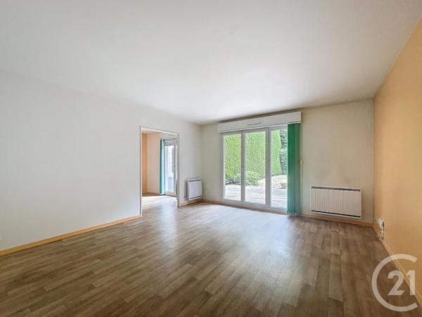 Appartement F4 à vendre  4 pièces - 74,52 m2 FRESNES - 94
