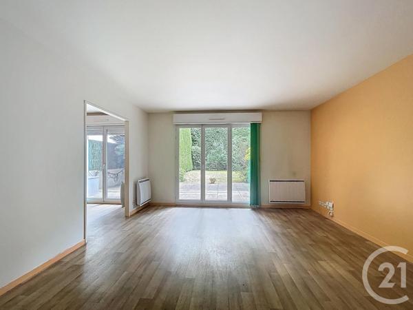 Appartement F4 à vendre  4 pièces - 74,52 m2 FRESNES - 94