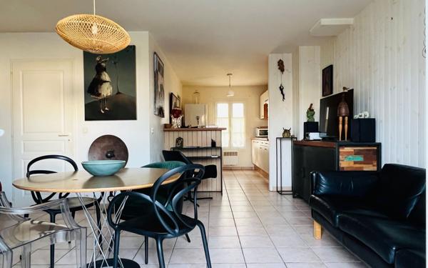 Maison à vendre    4 pièces •  Saint-Martin-de-Ré