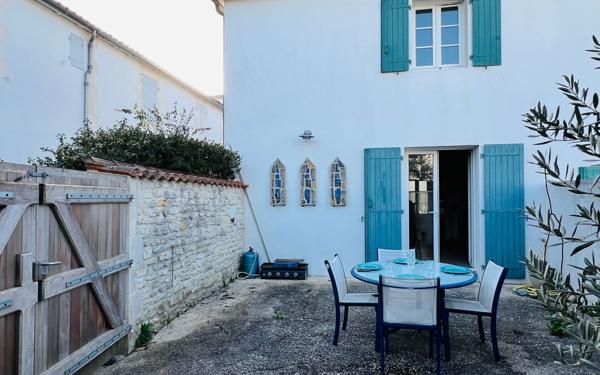 Maison à vendre    4 pièces •  Saint-Martin-de-Ré