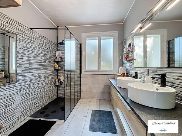 Maison à vendre VIVIERS (07) - Superficie hab 134 m2 - Terrain 1495 m2 -