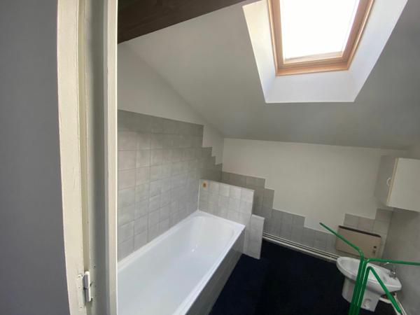 Appartement à louer    4 pièces • 92 m2 Castres