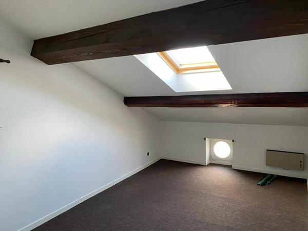 Appartement à louer    4 pièces • 92 m2 Castres