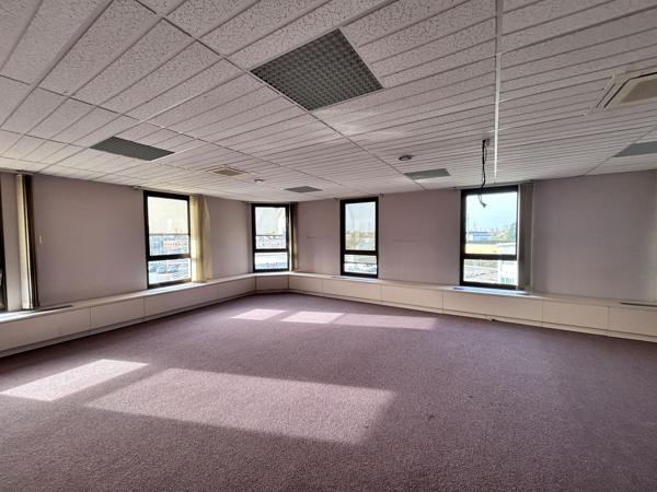 VENTE - BUREAUX - VIRIAT LA NEUVE - PROCHE BOURG EN BRESSE