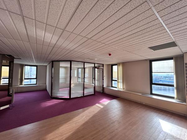 VENTE - BUREAUX - VIRIAT LA NEUVE - PROCHE BOURG EN BRESSE