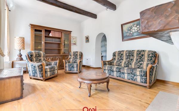 Maison à vendre    5 pièces • 83 m2 Marseille 12