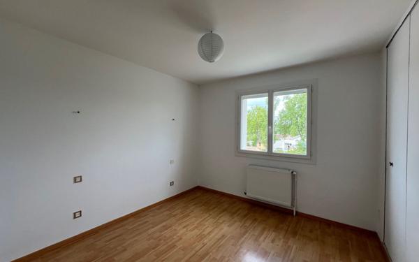 Maison à louer    6 pièces •  Castres