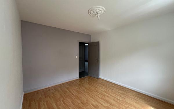 Maison à louer    6 pièces •  Castres