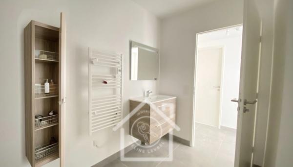 Appartement à vendre 2 pièces de 42m2 avec terrasse à CELONY AIX EN PROVENCE