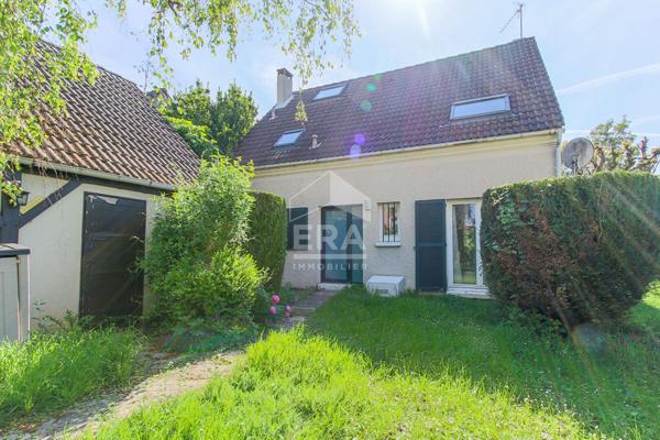 Maison d'Exception à Crespières : Harmonie et Sérénité au Coeur de la Nature