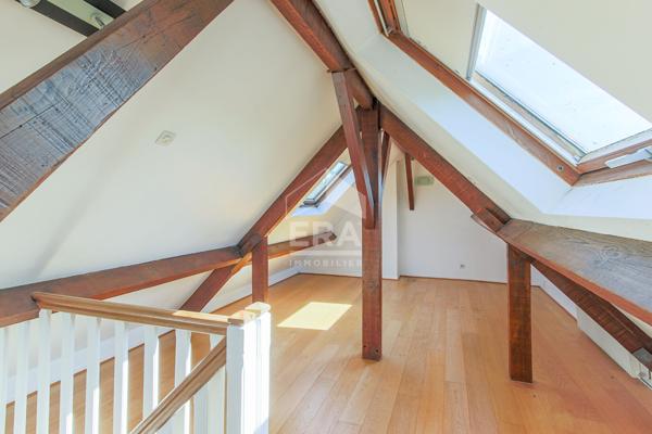 Maison d'Exception à Crespières : Harmonie et Sérénité au Coeur de la Nature