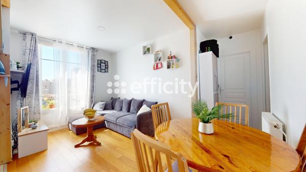 Appartement
         3 pièces
        - 50 m² Exclusivité 210 000 € *