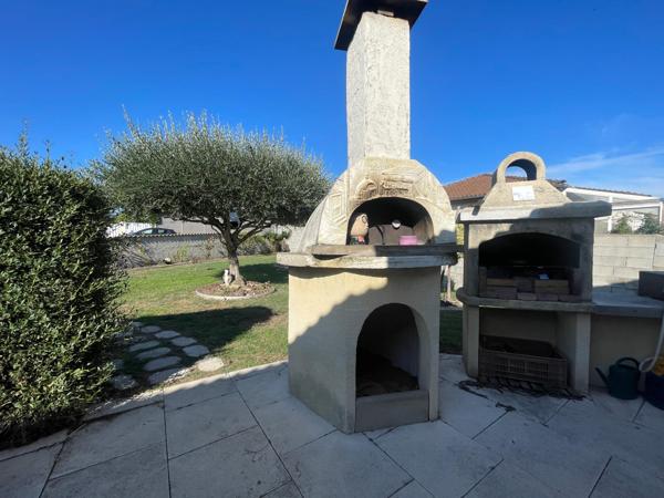 Maison individuelle de plain pied avec sous sol Chanos Curson