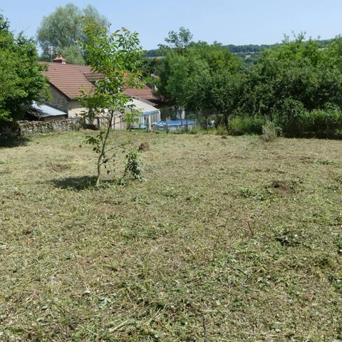 Terrain de 900,00 m² proche de POUILLY EN AUXOIS (21)