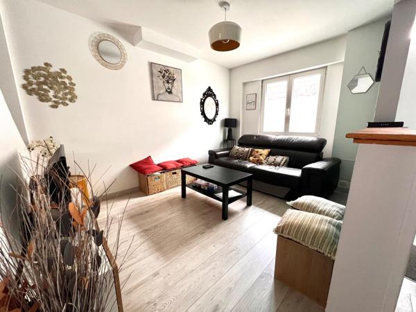 Maison type 1930 entièrement rénovée – 3 ch - terrasse - jardin