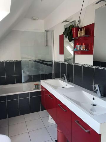 Nouveauté: Maison BBC 4 chambres env 120M2 Campagne en hameau sans vis à vis