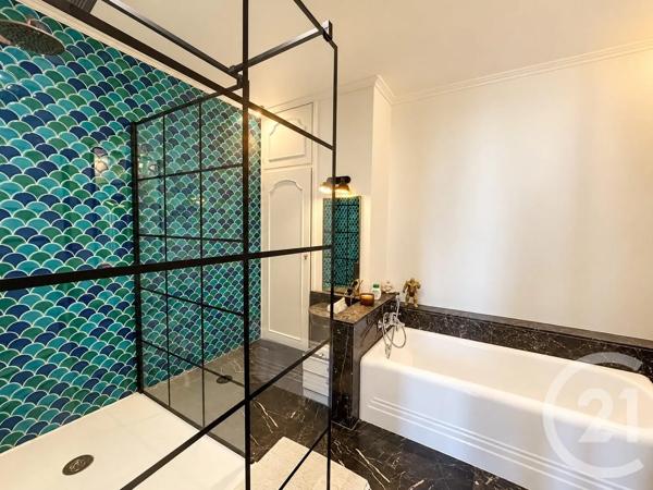 Maison à vendre  7 pièces - 215 m 2   HENDAYE  - 64