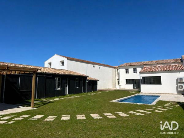 Maison à vendre 7 pièces 397 m² La Flotte